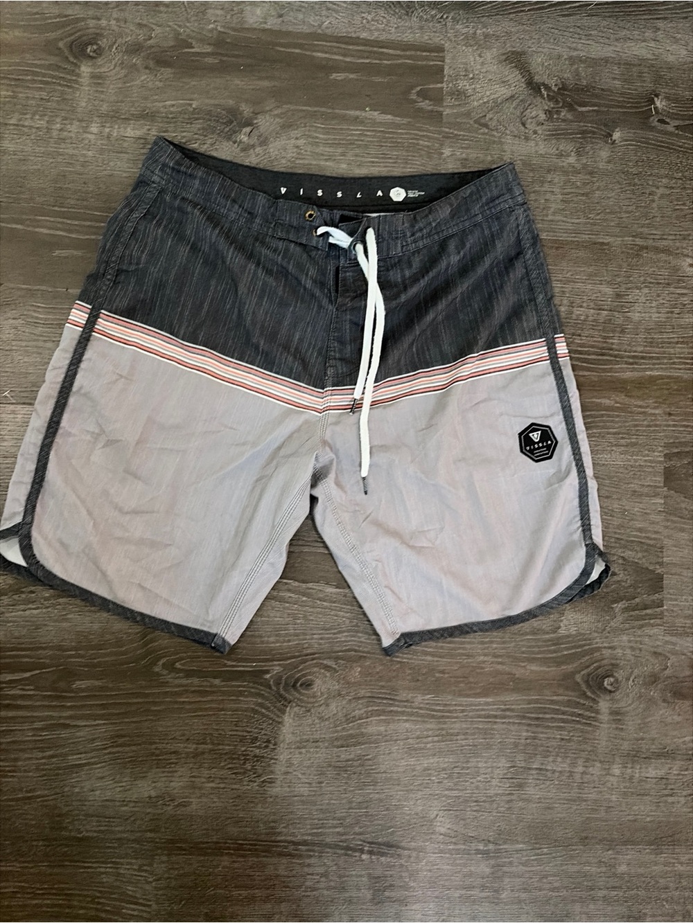 Vissla Mens 32 Gray Stripe Boardshorts Swim Trunks Upcycle Stretch